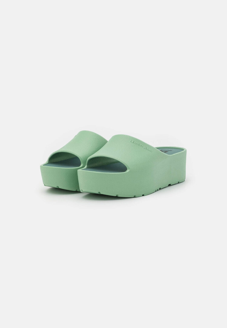 Jelly best sale sandals canada