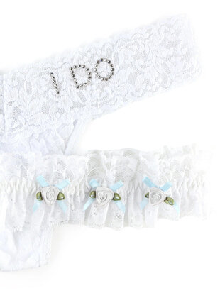 Hanky Panky Low Rise Thong & Garter Box Set