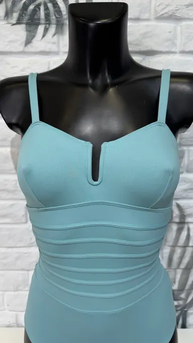DnuD Hobby One Piece Underwire Swimsuit