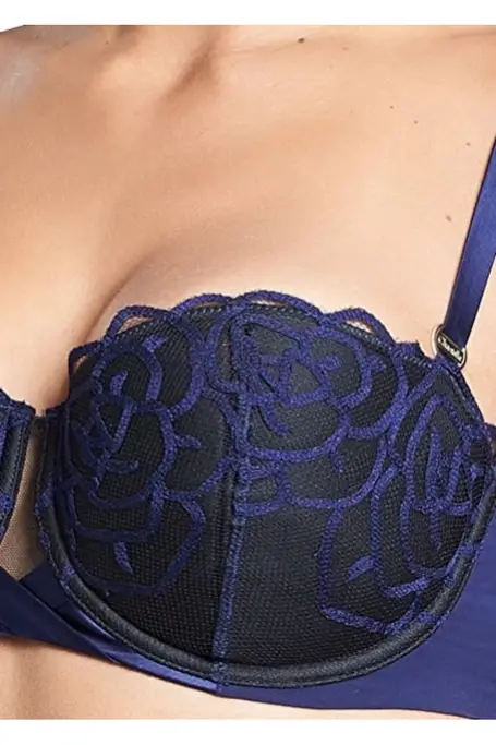 Бюстгальтер балконет Chantelle 2915