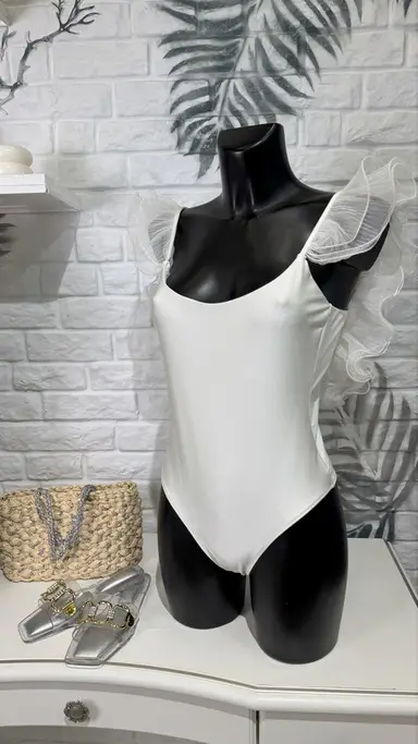 Isabel Beachwear Ruffle Swimsuit One Piece - Photo 1