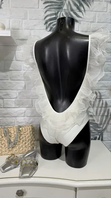 Isabel Beachwear Ruffle Swimsuit One Piece - Photo 2