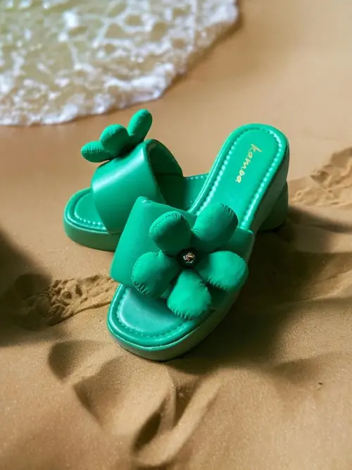 Жіночі шльопанці Kamoa Tornillo-green