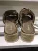 Kamoa Flip Flops on Platform